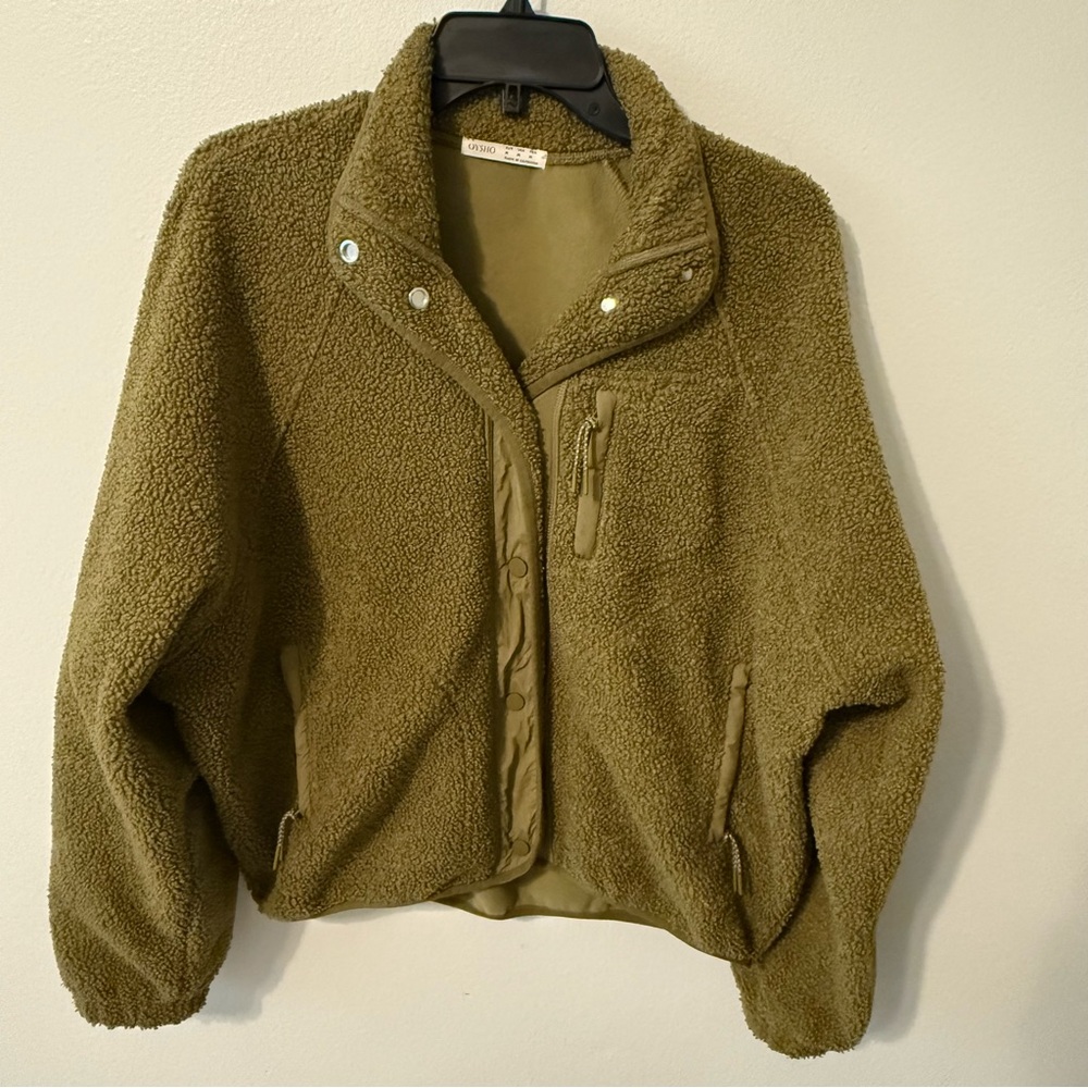 ❤️ Oysho Olive Green Faux Sherpa Coat